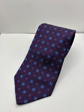 BROOKS BROTHERS Purple Jacquard Tie Mens 100% Silk Necktie Geometric